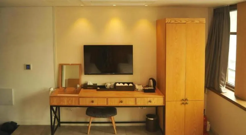 A-One Hotel Jeju 3*,